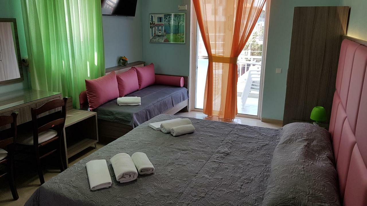 Hotel White Rose Beach Olympiakí Aktí Exterior foto