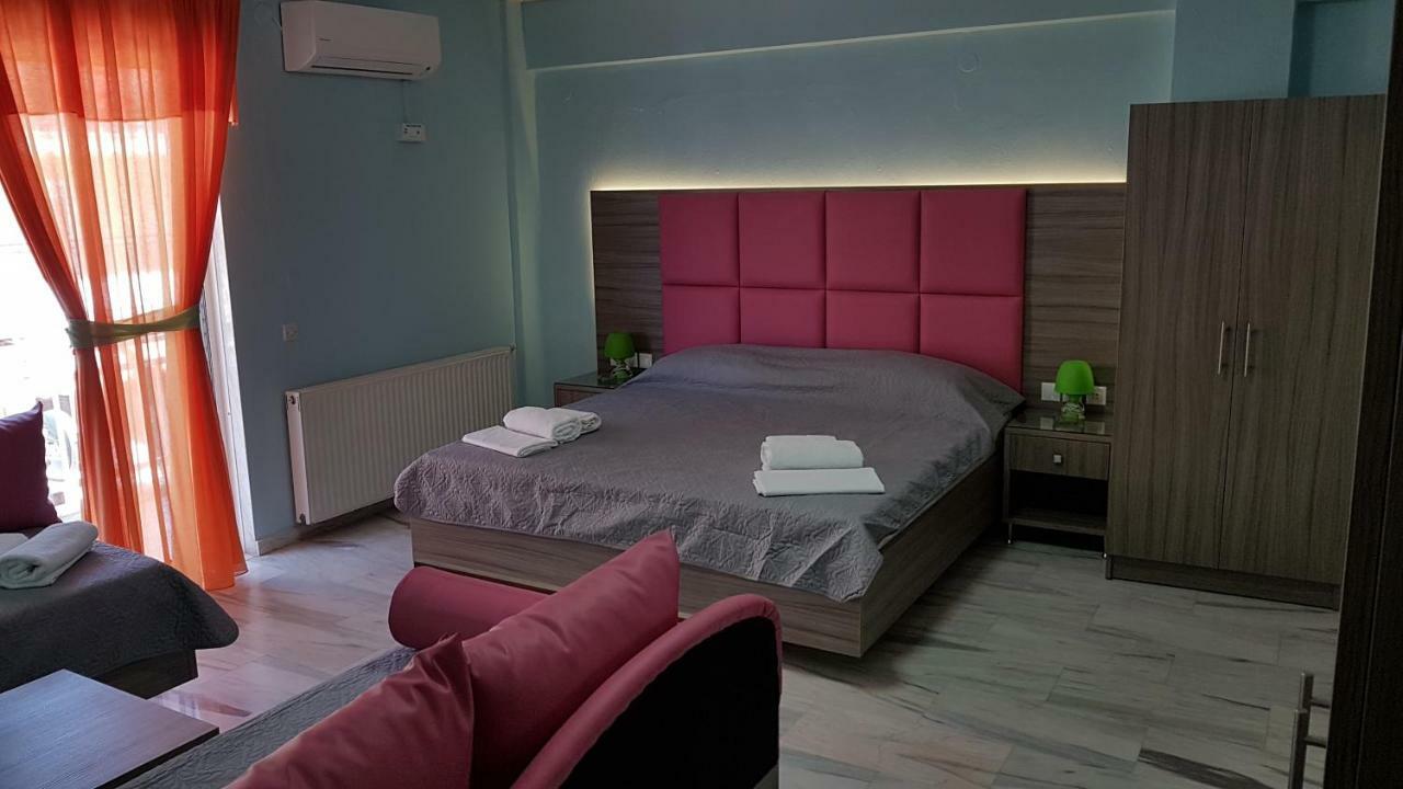 Hotel White Rose Beach Olympiakí Aktí Exterior foto