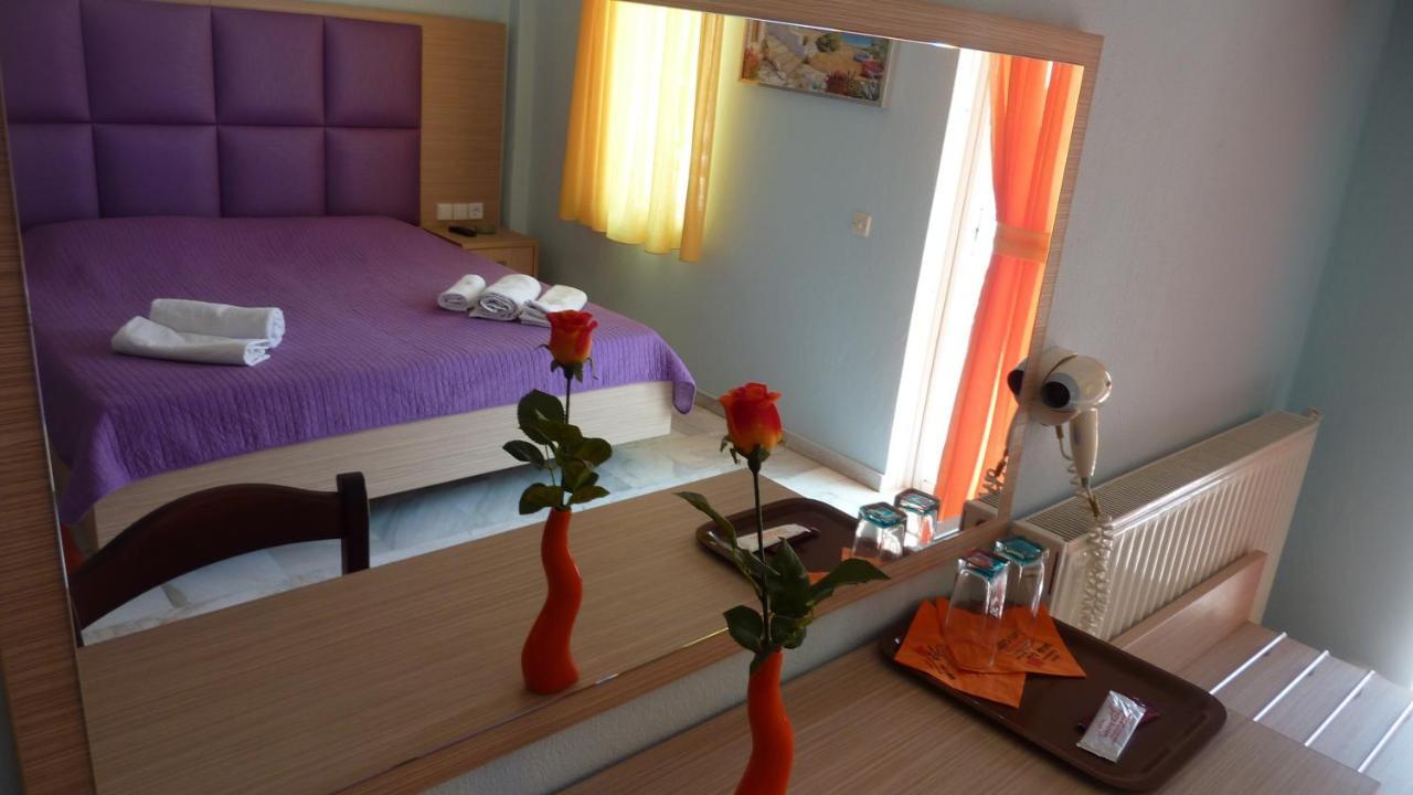 Hotel White Rose Beach Olympiakí Aktí Quarto foto